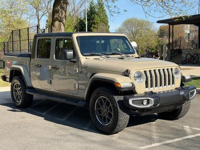 2022 Jeep Gladiator Overland