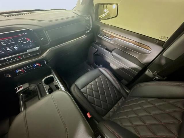 2024 GMC Sierra 1500 4WD Crew Cab Short Box Elevation with 3SB