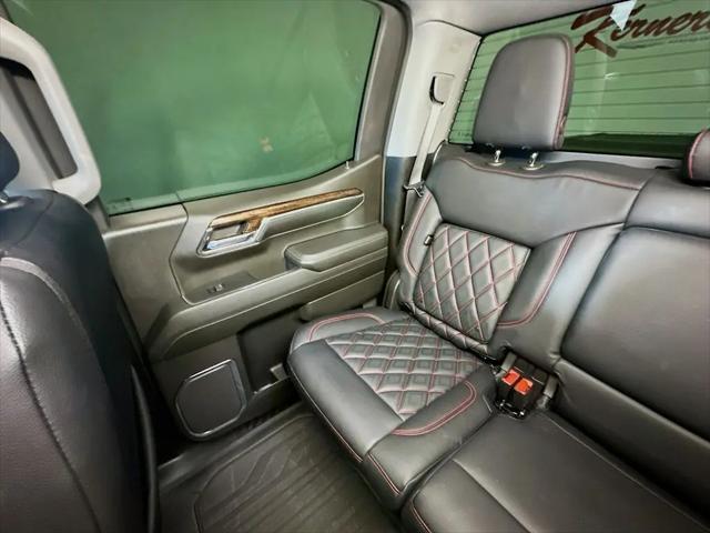 2024 GMC Sierra 1500 4WD Crew Cab Short Box Elevation with 3SB