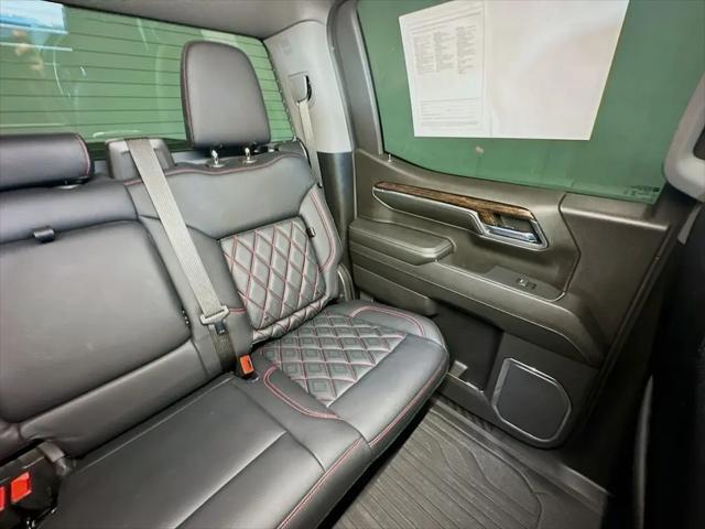 2024 GMC Sierra 1500 4WD Crew Cab Short Box Elevation with 3SB