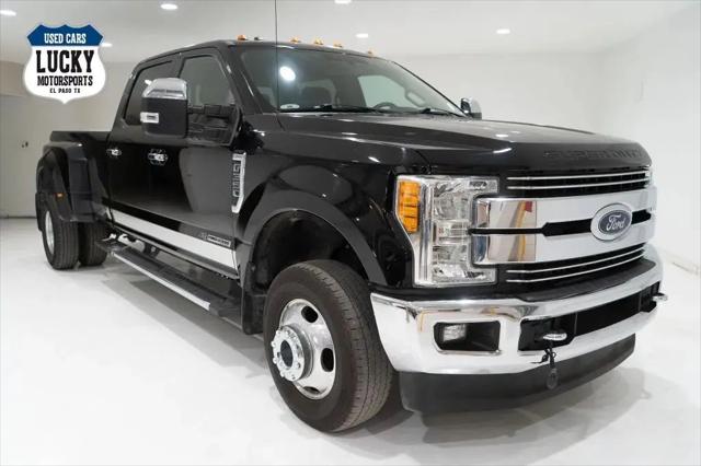 2017 Ford F-350 LARIAT