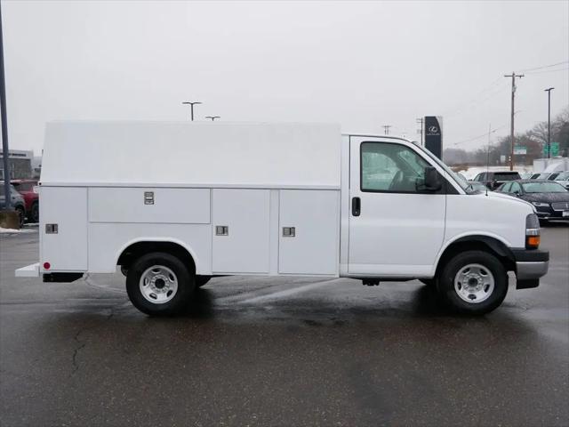 2026 Chevrolet Express Cutaway Work Van