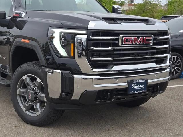 2026 GMC Sierra 2500HD Crew Cab, Standard Bed, SLT, 4WD