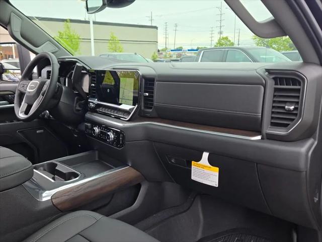 2026 GMC Sierra 2500HD Crew Cab, Standard Bed, SLT, 4WD