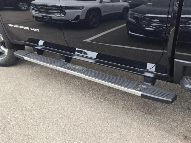 2026 GMC Sierra 2500HD Crew Cab, Standard Bed, SLT, 4WD