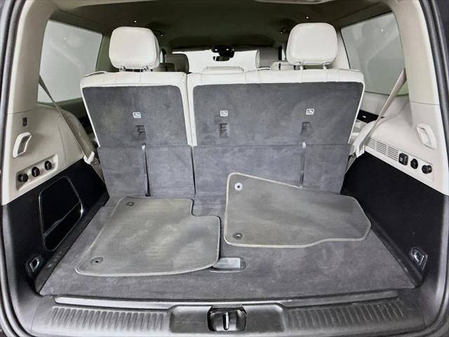 2022 Jeep Wagoneer Series II 4x2