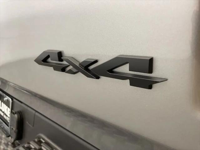 2026 Ram 1500 Rebel Crew Cab 4x4 5'7" Box