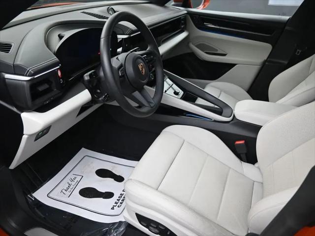 2024 Porsche Macan Electric 4