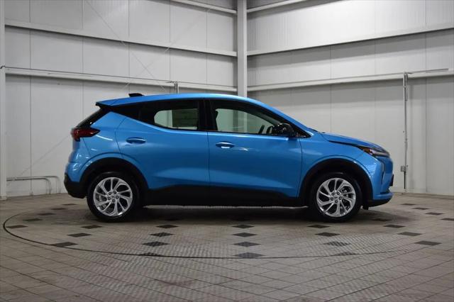 2027 Chevrolet Bolt LT FWD