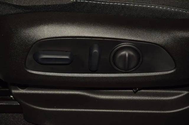 2027 Chevrolet Bolt LT FWD