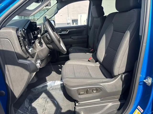 2022 GMC Sierra 1500 4WD Crew Cab Short Box Elevation