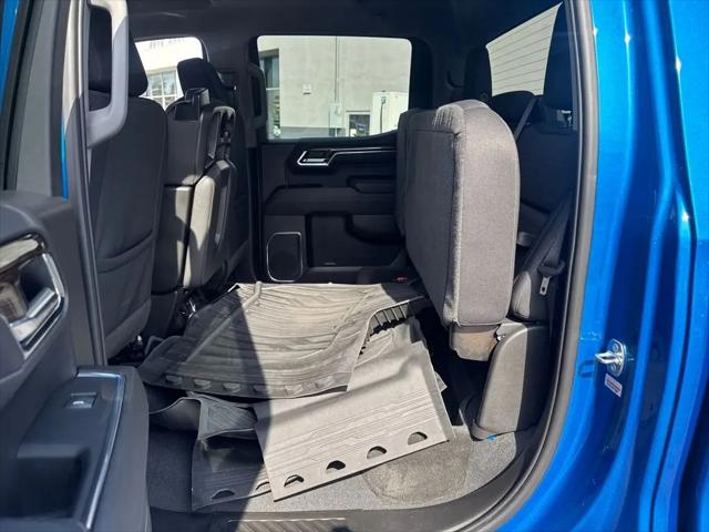 2022 GMC Sierra 1500 4WD Crew Cab Short Box Elevation