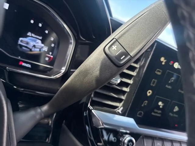 2022 GMC Sierra 1500 4WD Crew Cab Short Box Elevation