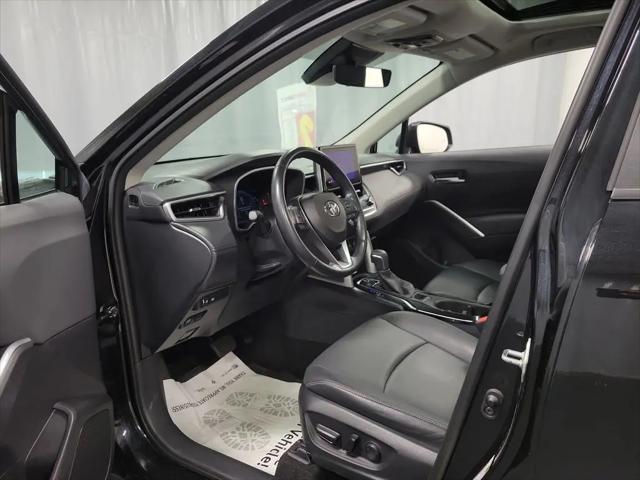 2023 Toyota Corolla Cross XLE