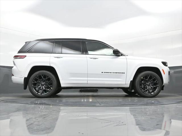 2026 Jeep Grand Cherokee Summit 4x4
