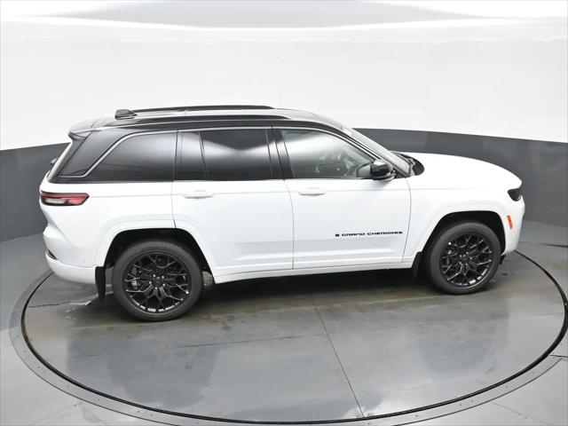 2026 Jeep Grand Cherokee Summit 4x4