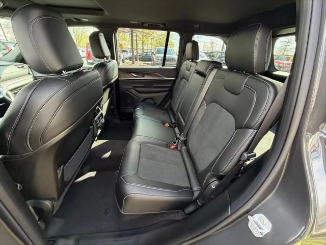 2026 Jeep Grand Cherokee Altitude 4x4
