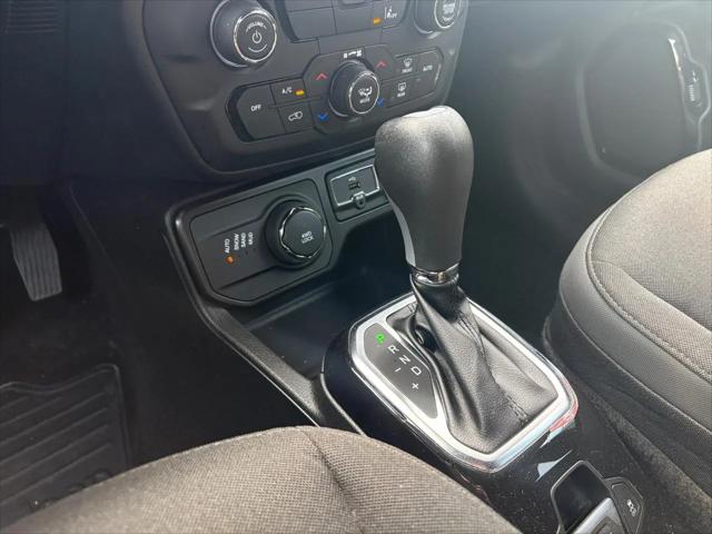 2022 Jeep Renegade Altitude 4x4