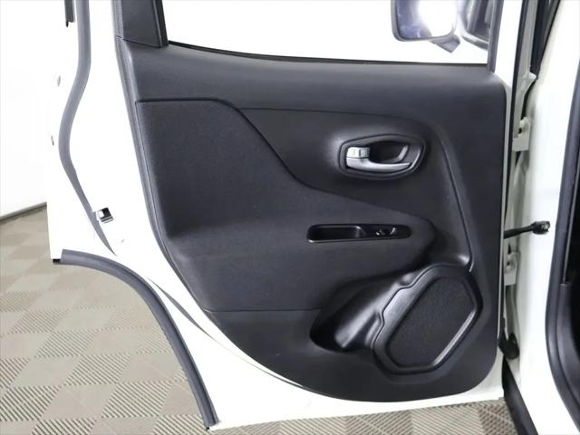 2019 Jeep Renegade Latitude FWD