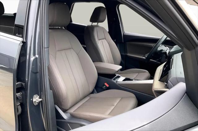 2025 Audi Q5 Premium TFSI quattro S tronic
