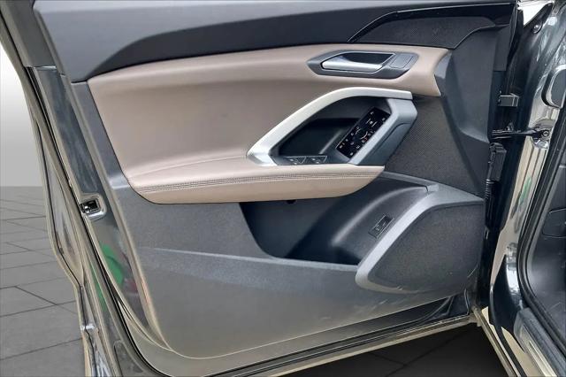 2025 Audi Q5 Premium TFSI quattro S tronic