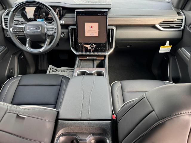 2026 GMC Acadia Denali AWD