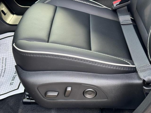 2026 GMC Acadia Denali AWD