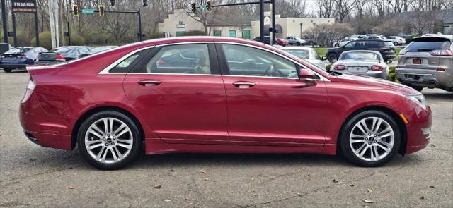 2013 Lincoln MKZ Base 4dr Sedan