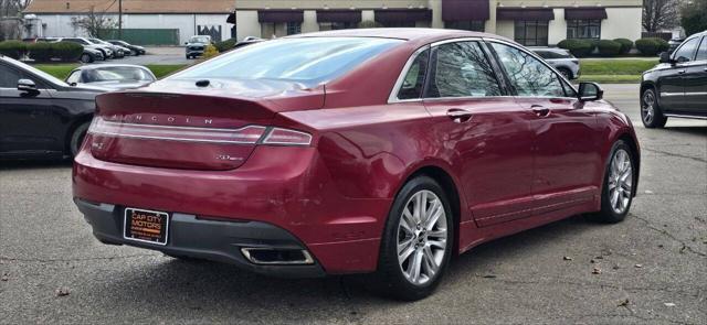 2013 Lincoln MKZ Base 4dr Sedan