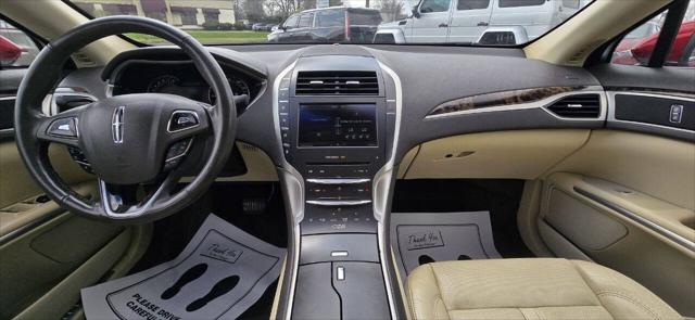 2013 Lincoln MKZ Base 4dr Sedan