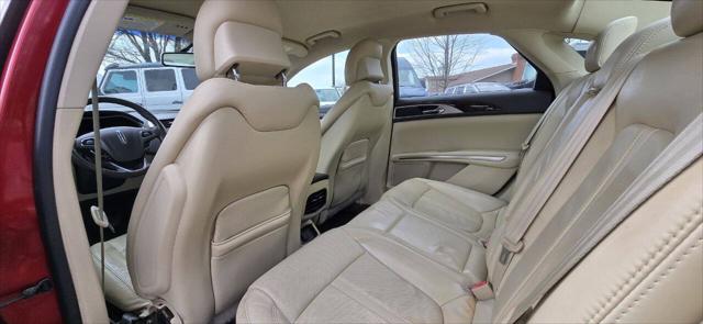 2013 Lincoln MKZ Base 4dr Sedan