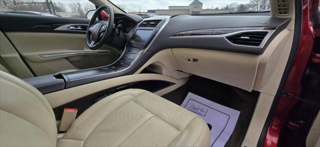 2013 Lincoln MKZ Base 4dr Sedan