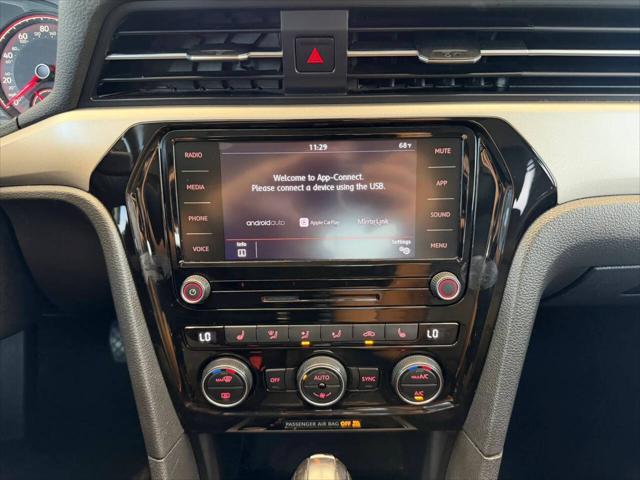 2021 Volkswagen Passat 2.0T SE