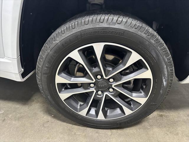 2022 Jeep Grand Cherokee L Overland 4x4