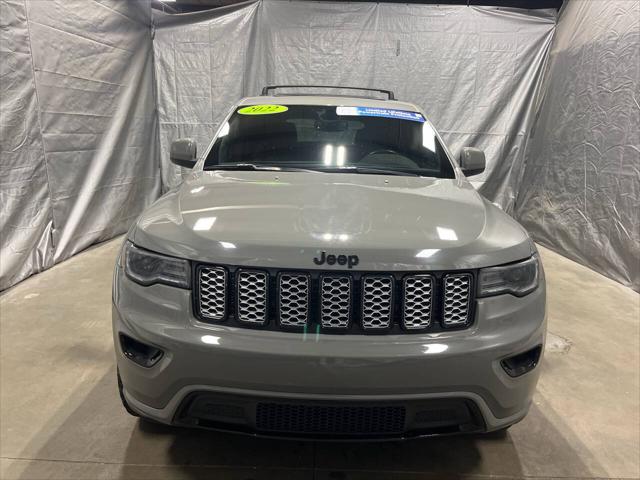 2022 Jeep Grand Cherokee Laredo X 4x4
