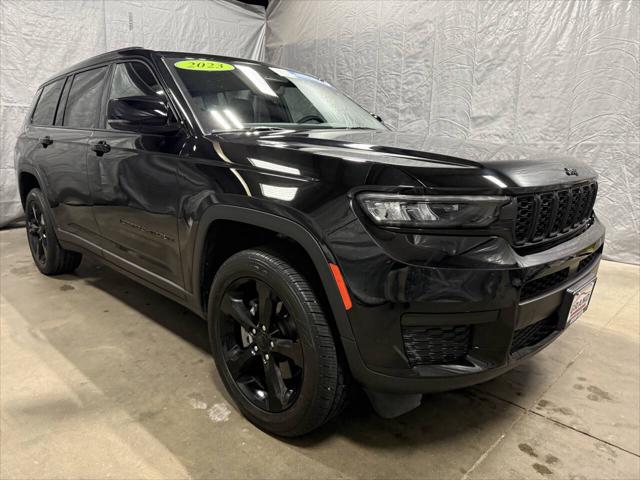 2023 Jeep Grand Cherokee L Altitude 4x4 for sale in Grand Island, NE