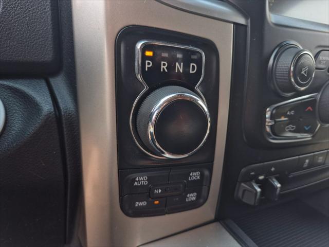 2017 Ram 1500 Big Horn Crew Cab 4x4 64 Box