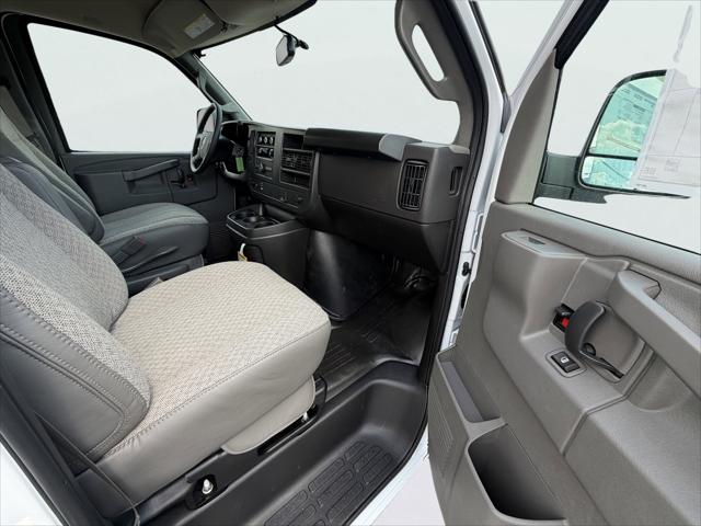 2026 GMC Savana Cargo 2500 Extended Wheelbase, Work Van, RWD