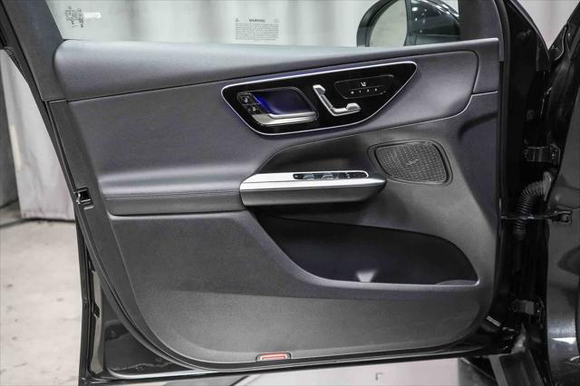 2025 Mercedes-Benz GLC SUV