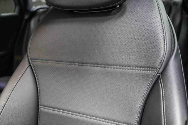 2025 Mercedes-Benz GLC SUV
