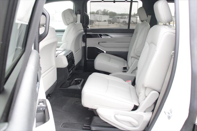 2026 Jeep Grand Wagoneer Limited Reserve 4x4