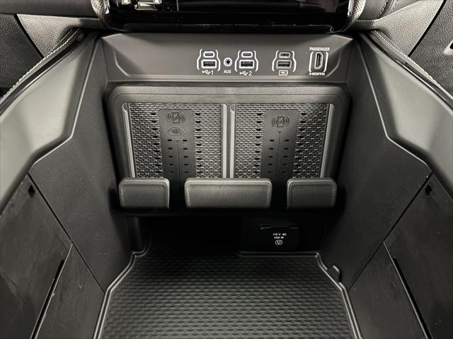 2026 Ram 1500 Limited Crew Cab 4x4 6'4" Box