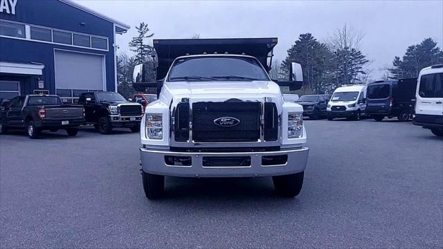 2027 Ford F-750 F-750 SD Diesel Straight Frame