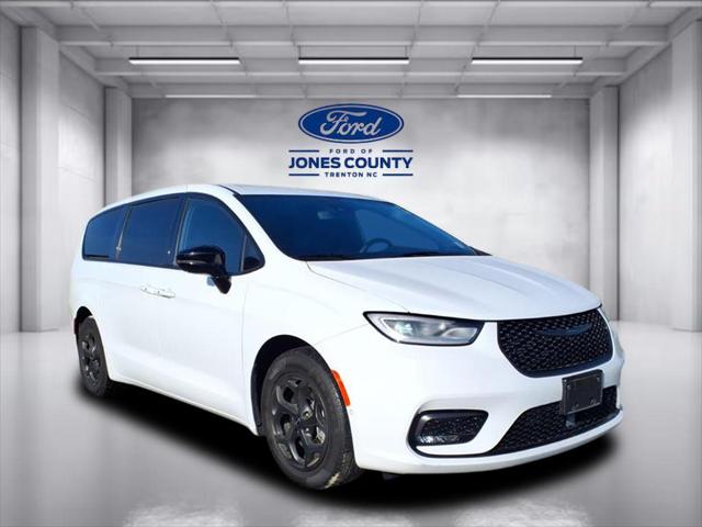 2024 Chrysler Pacifica Hybrid S Appearance Pkg for sale in Trenton, NC