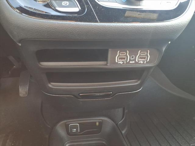 2024 Chrysler Pacifica Hybrid S Appearance Pkg