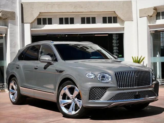 2025 Bentley Bentayga V8 for sale in Beverly Hills, CA