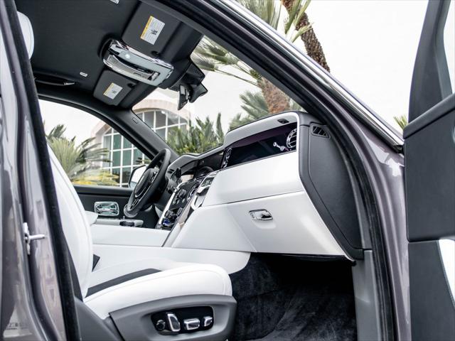 2026 Rolls-Royce Cullinan Unknown