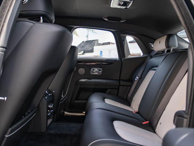 2026 Rolls-Royce Ghost Unknown