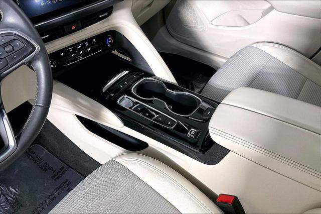 Used 2023 Buick Envision For Sale in OLIVE BRANCH, MS