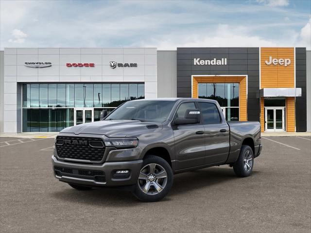 2026 RAM 1500 RAM 1500 EXPRESS CREW CAB 4X4 64 BOX